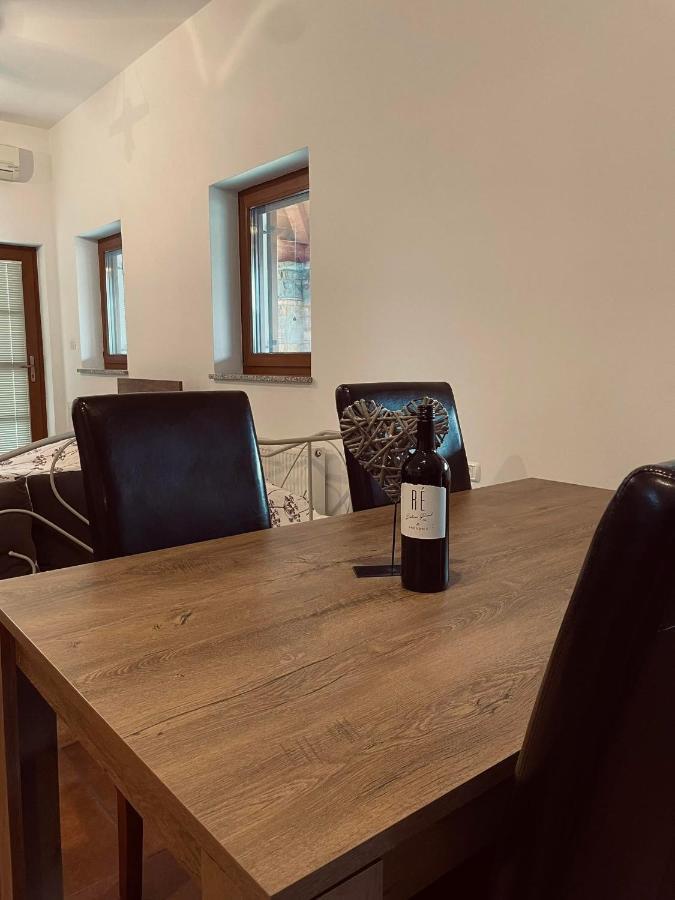 شقة Winehouse Dolcevista إيزولا المظهر الخارجي الصورة
